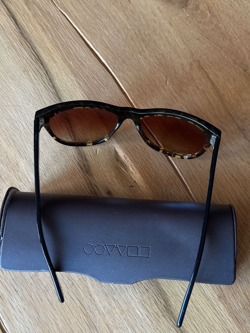 Occhiali & Lenti: Oliver Peoples Sunglasses – Usato da Zürich venduto da Larazade 2