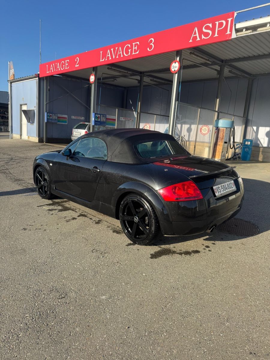 Audi Automobili: Audi TT Cabriolet 1.8 T – Usato da Vevey venduto da mar_mc29 8