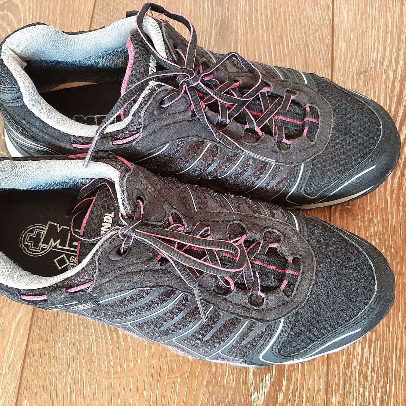 Meindl Scarpe da donna: Meindl Trekkingschuhe Gore Tex Gr.40 – Usato da Muotathal venduto da robin40