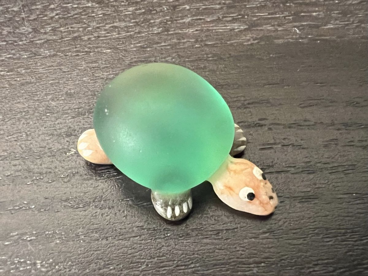 Statuette: Mini Schildkröte grüner Muggelstein und Steine – Usato da Zürich venduto da rigani
