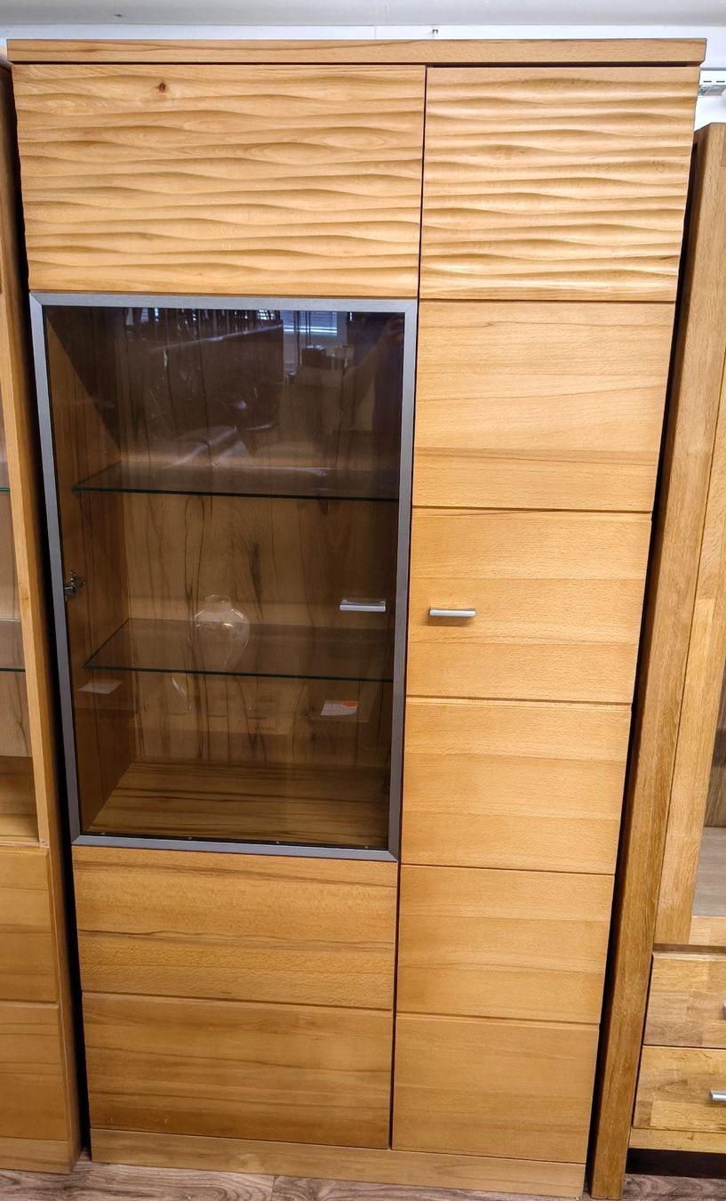 Vitrines: Vitrine mit Glastür – D'occasion à Basel par bk_brockibasel 1