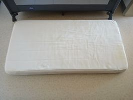 Matratze, 120 x 60 cm mit waschbarem Bezug, selten genutzt
