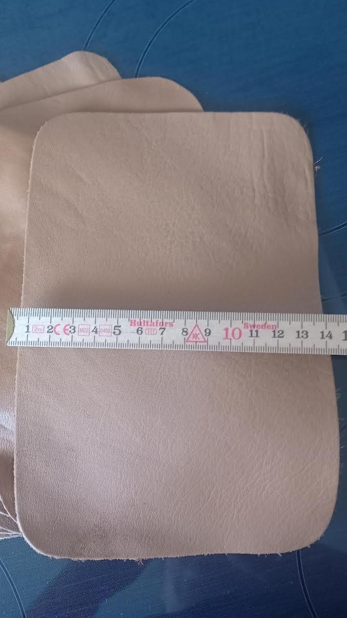 Stoffe: Lederstücke ca. 200g 14cm x 21cm – Gebraucht aus Salez von Robe12 3