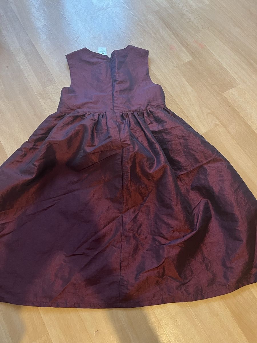 Vestiti & Gonne: Kleid Gr 122 – Usato da Zürich venduto da Deyaso 1