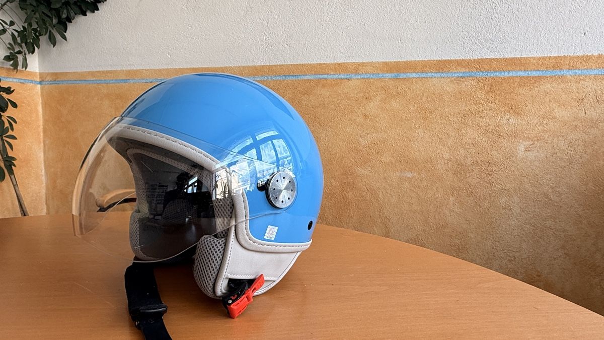 Vespa Helme & Visiere: Vespa Helm – Gebraucht aus Horgen von maciuscasius 4