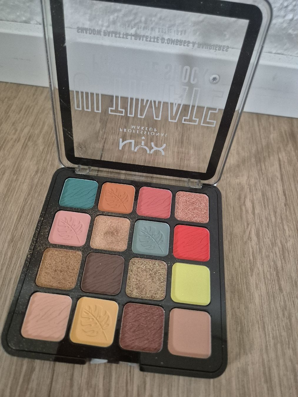 NYX Professional Makeup Make-up: NYX Ultimate Paradise Shock Lidschattenpalette – Gebraucht aus Oberriet SG von bae_2kbx 1