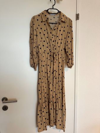 Reserved Damenkleid nude mit Pünktchen toll - S/M - wie NEU!