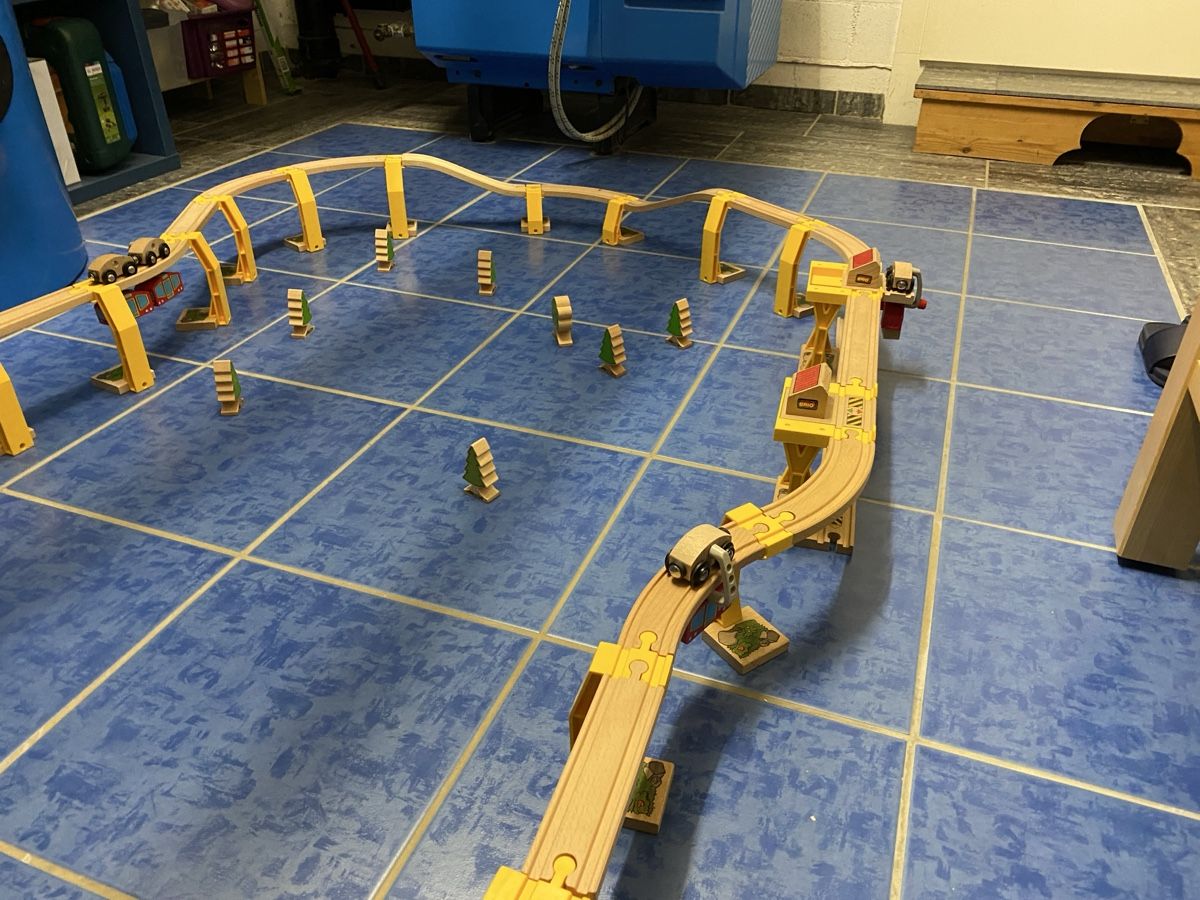 Brio Giocattoli: BRIO SKY TRAIN SET - RIESIG – Usato da Meierskappel venduto da Tarmogoyf 6