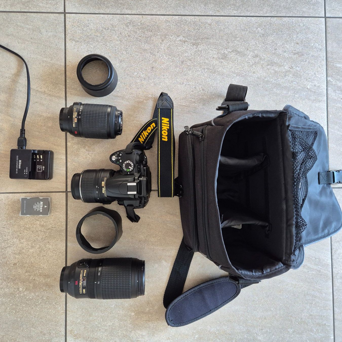 Nikon Kamera: Nikon D5000  12.3MP   DSLR-Digitalkamera – Gebraucht aus Affoltern am Albis von Frisbee1955 2