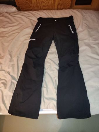 Schwarze Schneehose / Skihose, Gr. S/M, nur einmal gebraucht