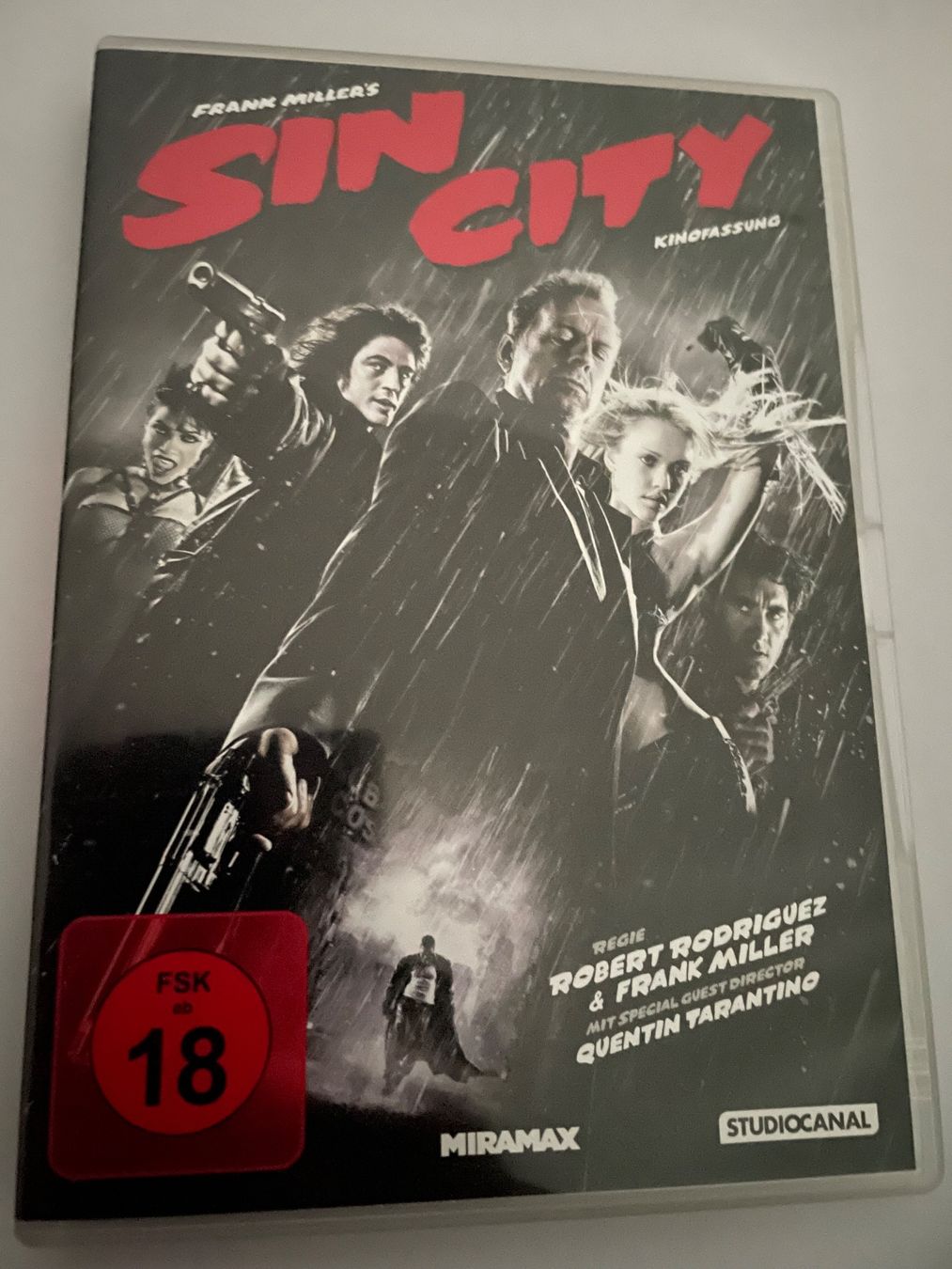 Tous les DVDs: Sin City – D'occasion à Winterthur par Cobraforce
