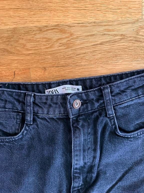 Zara Jeans: Zara Jeans. Schwarz. Gr. 36. – D'occasion à Zürich par Sunnyflower97 3