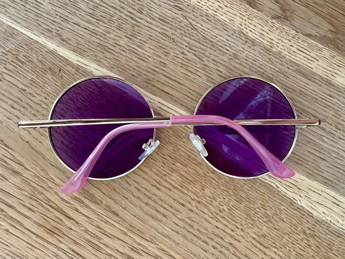 Occhiali & Lenti: Cool Round Sunglasses Purple Lenses – Nuovo (secondo la descrizione) da Bülach venduto da dan_7scp 1
