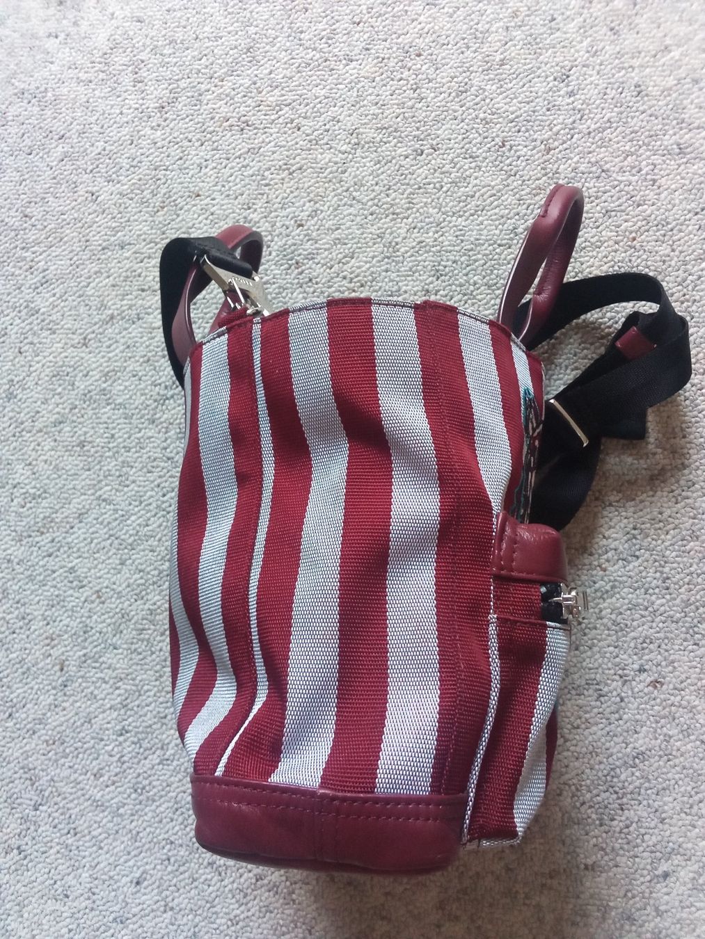 Kenzo Borse da donna: KENZO. Tasche – Usato da Wetzikon ZH venduto da med_2y76 6
