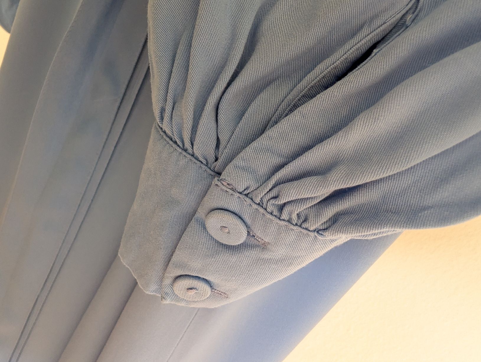 H&M Vestiti: H&M Kaftan Kleid, Grösse S, hellblau – Usato da Wädenswil venduto da coconut1289 4