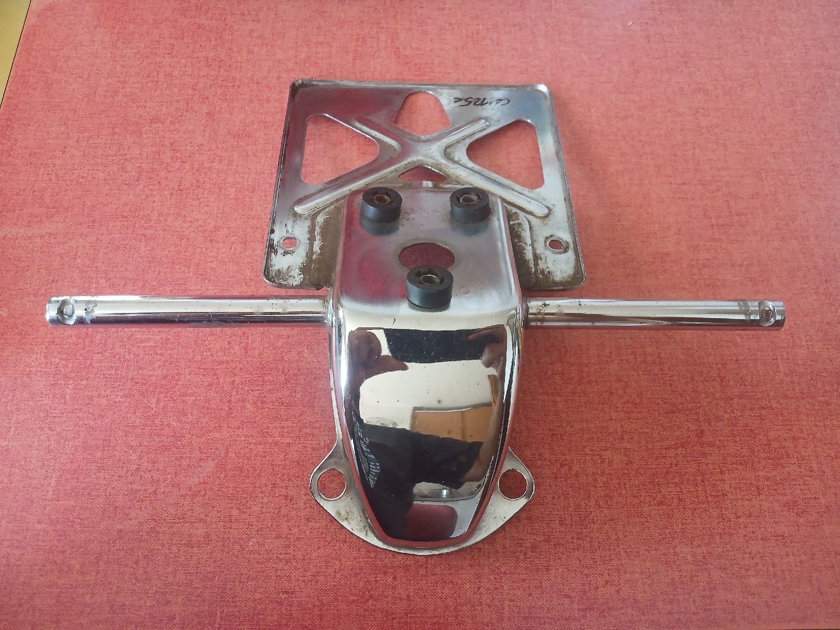 Honda Tutti i ricambio per moto: Honda CM 125c support arrière, plaque, clignotant – Usato da Fey venduto da lobanovski1 1