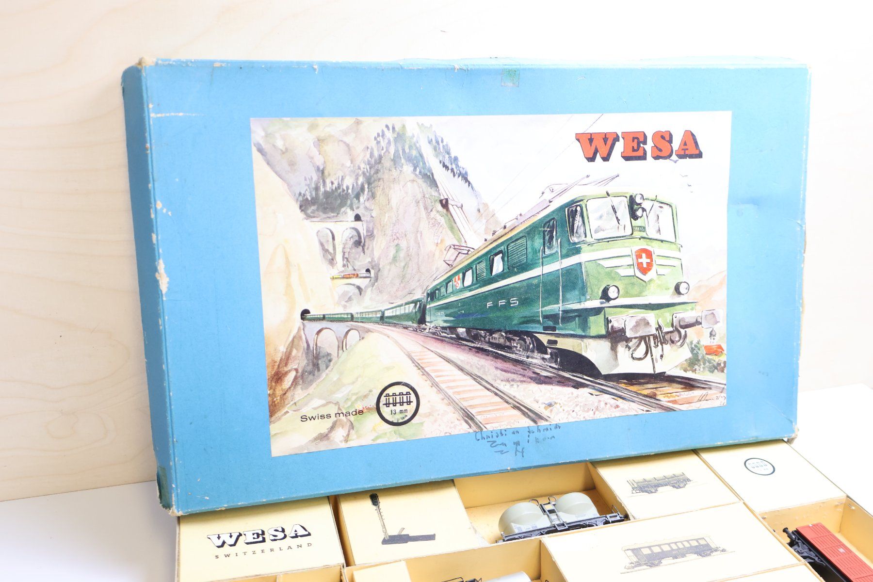 Wesa Modellini di ferrovie: WESA SBB Re 4/4 E-Lok & Güterzug Set - OVP – Usato da Winterthur venduto da Monstera