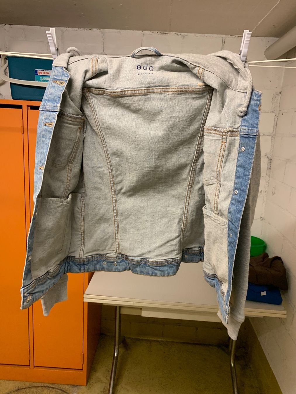 Jacken: Dame Jeans Jacke  e d c grösse S – Gebraucht aus Thun von jeff070 2