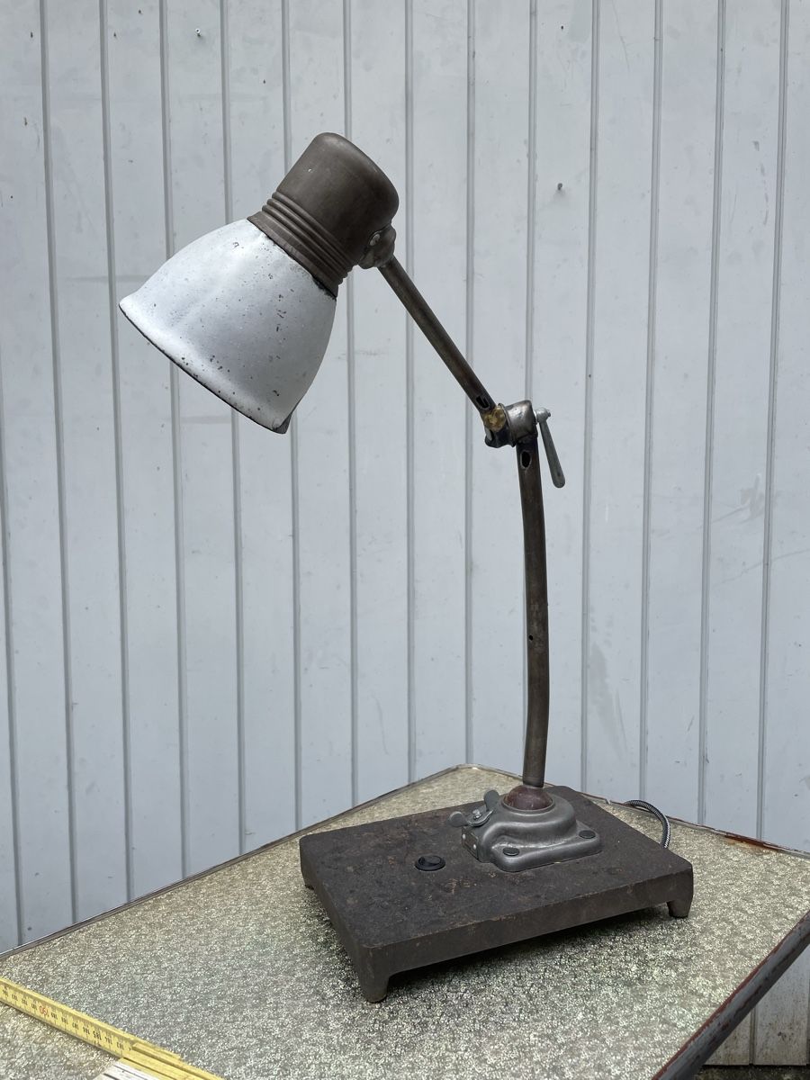 Lampade: Vintage Industrielampe UDSSR CCCP   – Usato da Bern venduto da fotolog111 1
