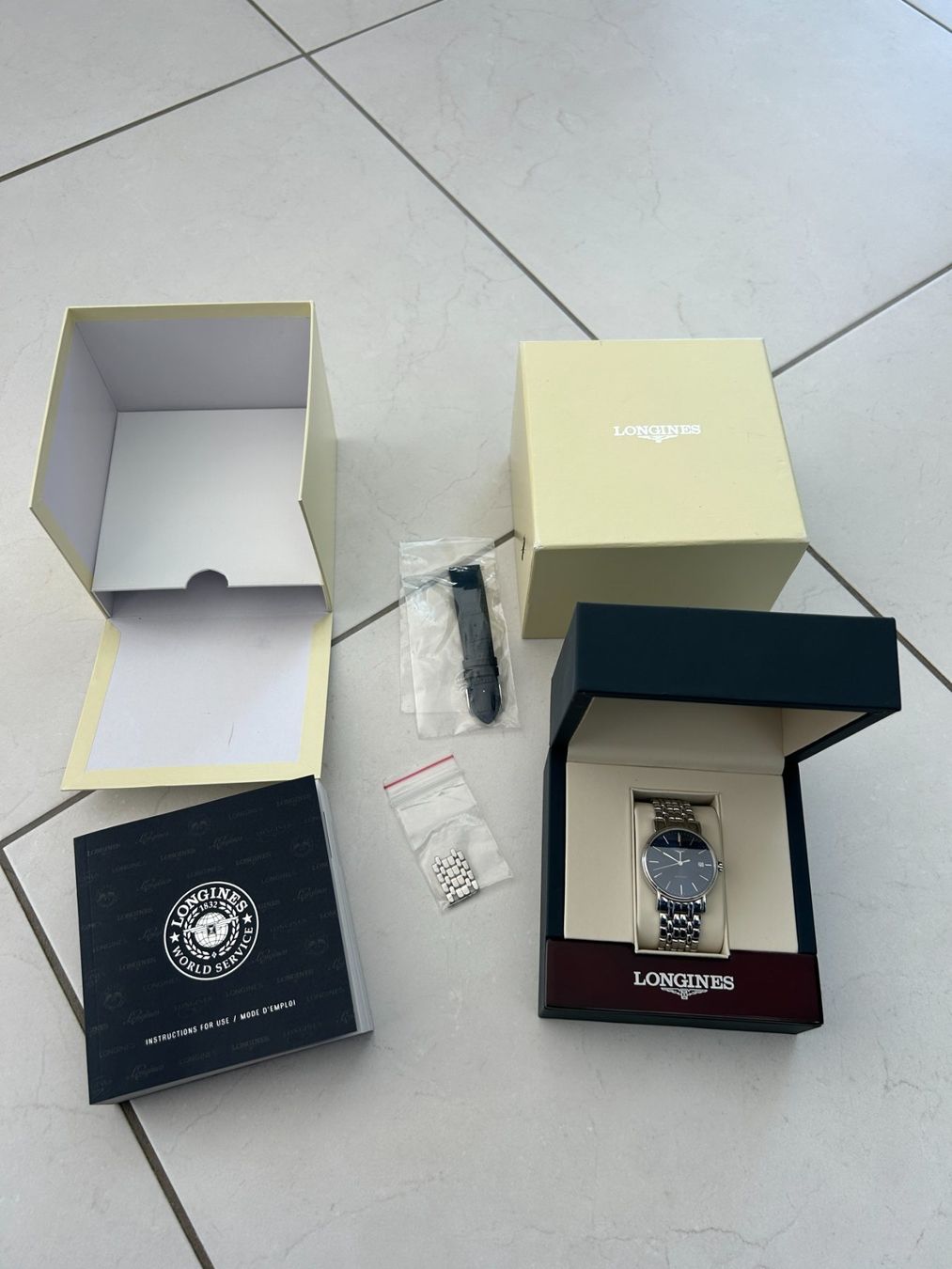 Longines Orologi: Longines Blue Automatic Presence, extra Lederband, neuwertig – Nuovo (secondo la descrizione) da Einsiedeln venduto da Fiolio 1