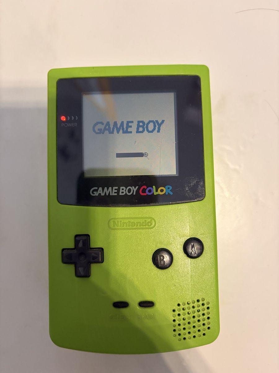 Gameboy Color 🎮 (Gebraucht) in Tennwil für CHF 70 – mit Lieferung auf ...