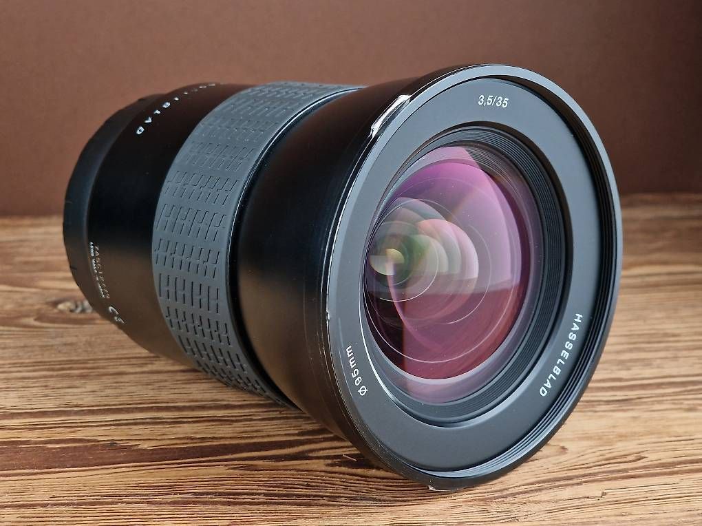 Objectifs: HASSELBLAD HC 35MM / 3.5 OBJEKTIV – D'occasion à Stallikon par rob_62w9 2