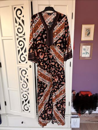 Esmara Boho Kleid, Gr. 40, V-Ausschnitt, top Zustand