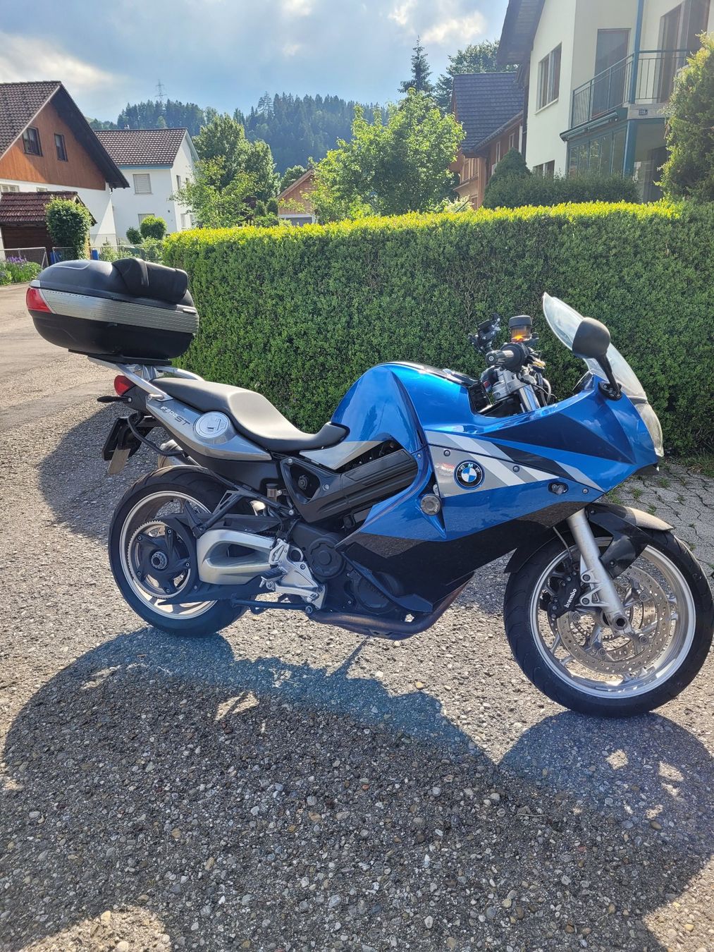 BMW Strada: Motorrad BMW F800 ST – Usato da Ulisbach venduto da Brownswiss 1