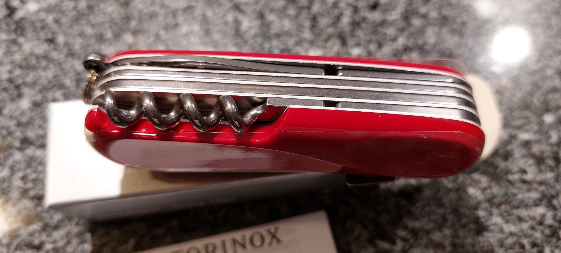 Victorinox Coltelli tascabile: Victorinox - Evolution S17 rot mit Feststellklinge! – Nuovo e nell'imballaggio originale da Rotkreuz venduto da CLASAX 3