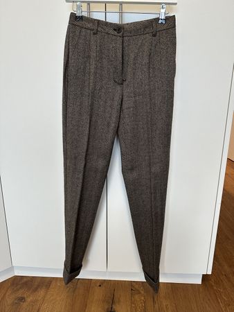 DG trousers , perfect condition, size 38