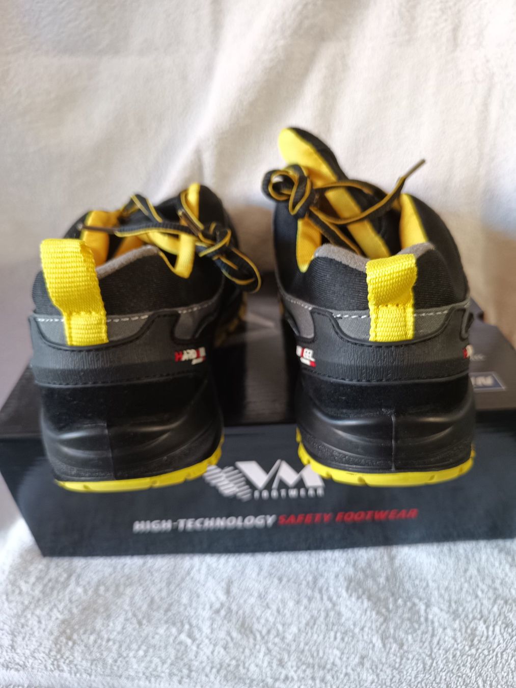 Scarpe da uomo: Arbeitsschuhe / Sicherheitsschuhe S1P 43 – Nuovo e nell'imballaggio originale da Oberegg venduto da 19franzi94 4