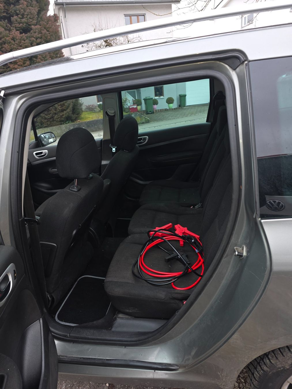Peugeot Automobili: Auto zu verkaufen – Usato da Biberist venduto da lea_77s7 2