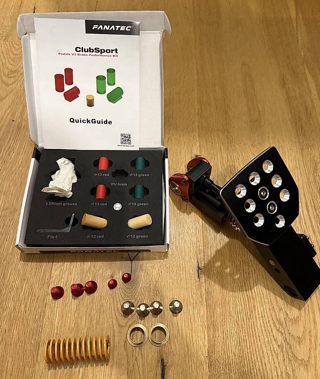 Controller: Fanatec pedale V3 simrig Gaming PC ps4/ps5 – Gebraucht aus Rueras von ramsi1986 2