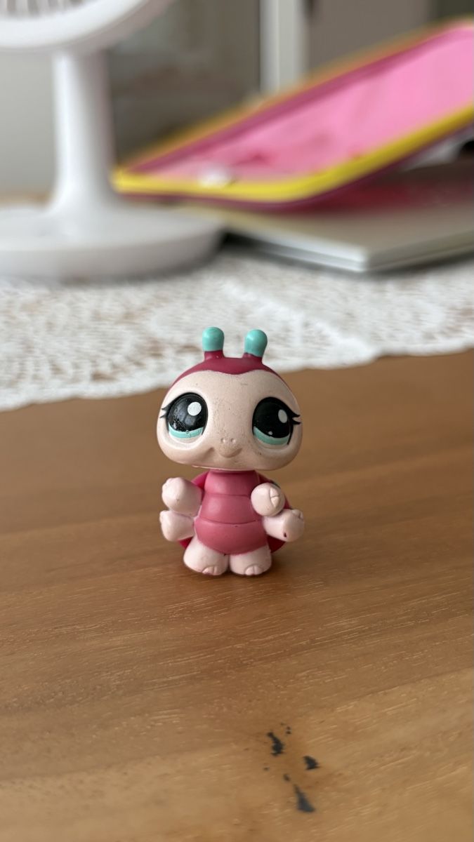 Littlest Pet Shop Giocattoli: Littlest pet shop authentic pink rasperry aqua ladybug #1813 – Usato da Bern venduto da ece_nxk7