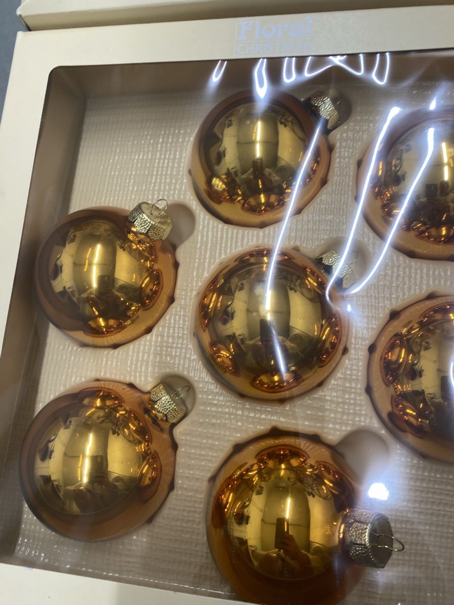 Alle Dekorationen: Weihnachtskugeln Inge-Glas 8cm Mandarin glänzend – Gebraucht aus Zollikon von Dory11 1