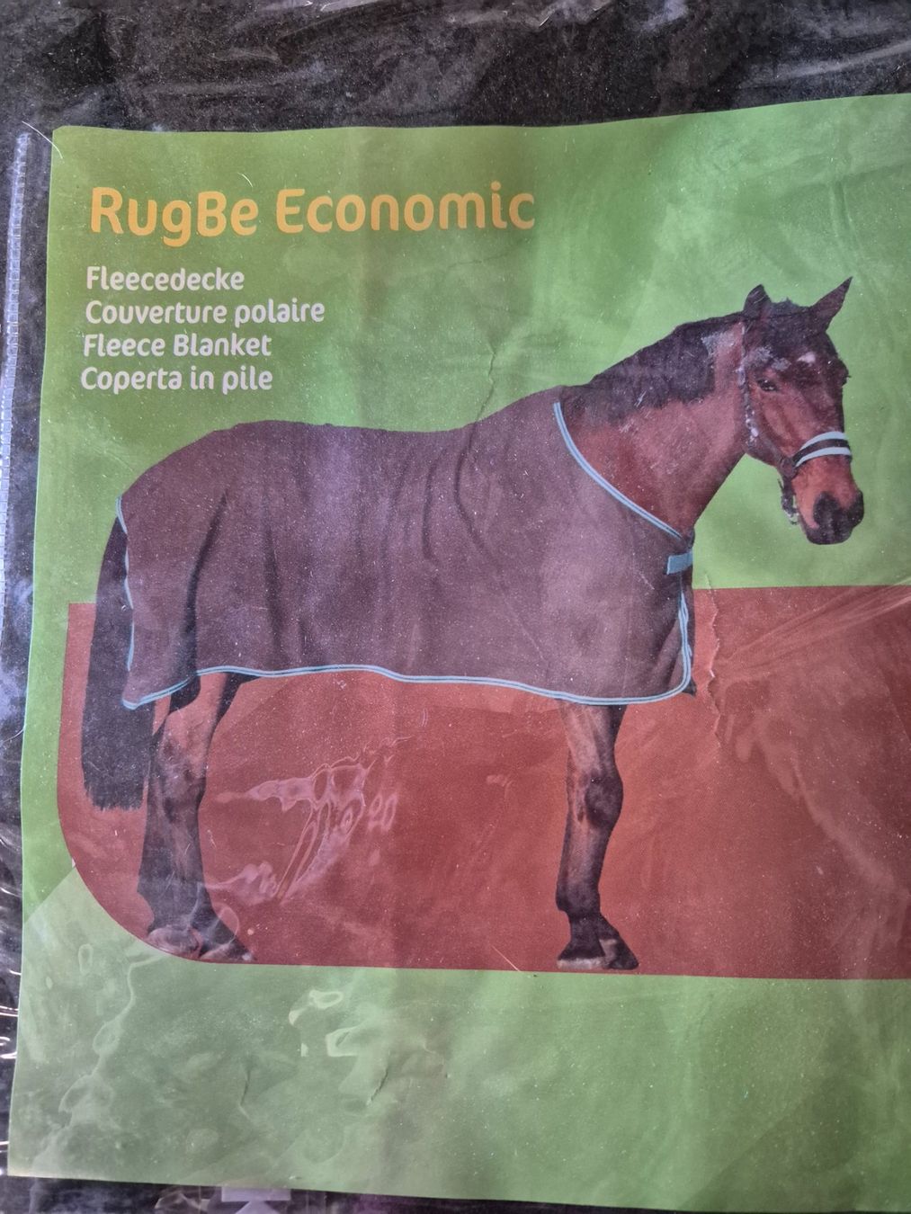 Coperte: Kerbl RugBe Economic Abschwitz / Fleecedecke 145 – Usato da Meggen venduto da Orrinka20 3