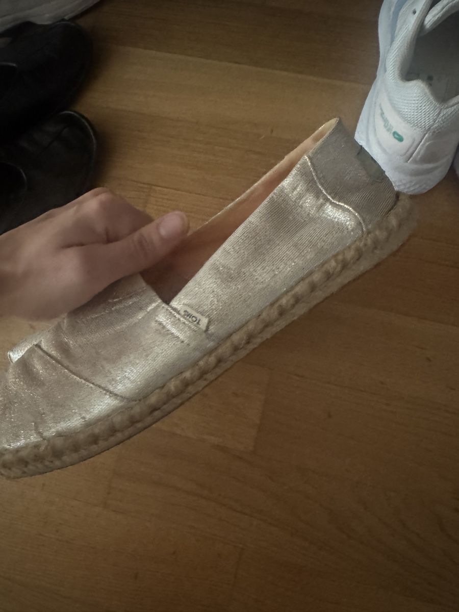 Toms Scarpe da donna: Toms pink shoes 38 – Usato da Zürich venduto da Lovelyperfumes 1