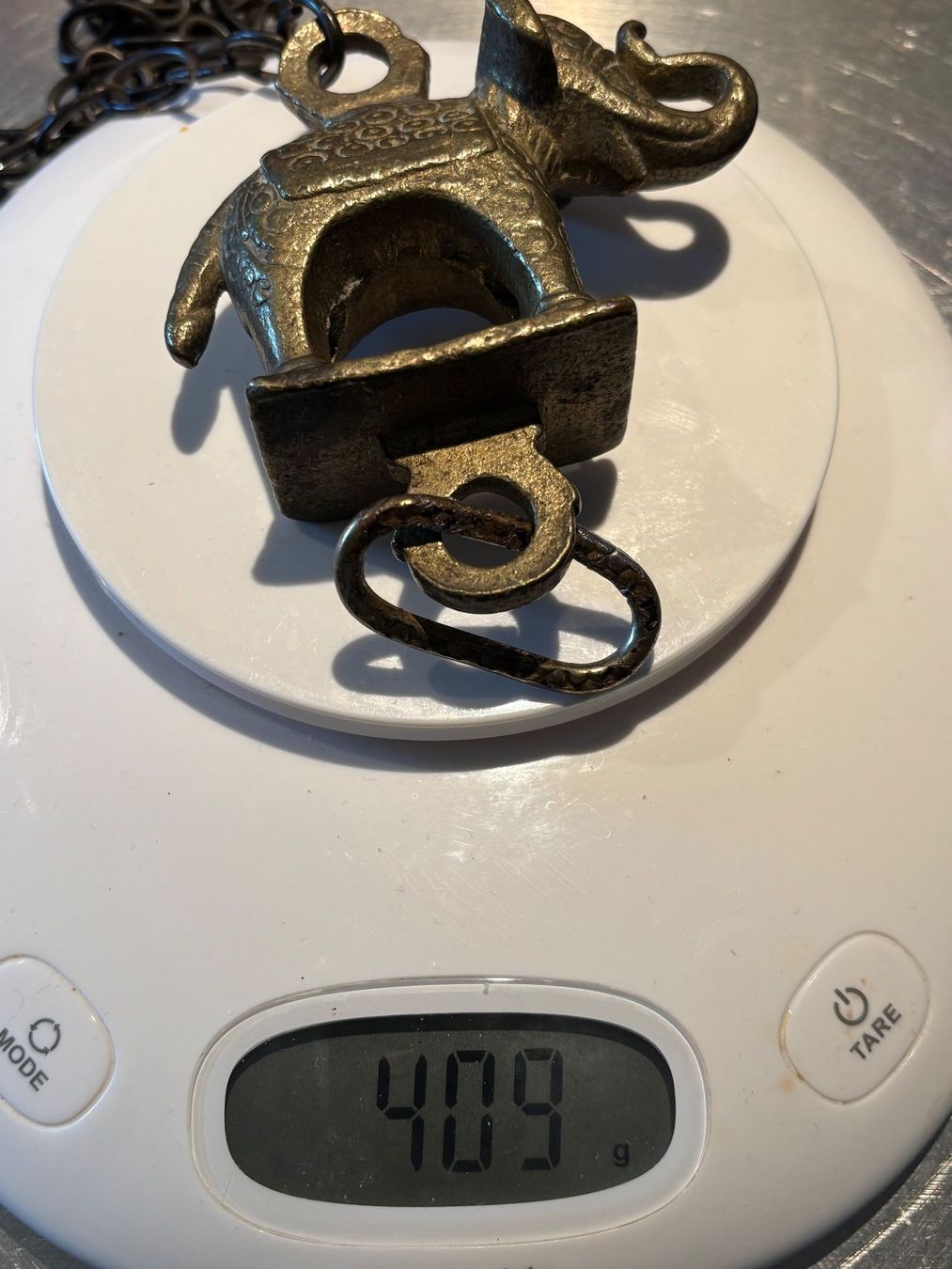 Figurines: Anhänger Elefant mit Kette Messing antik Deko – D'occasion à Horgen par uge_pd5p 3