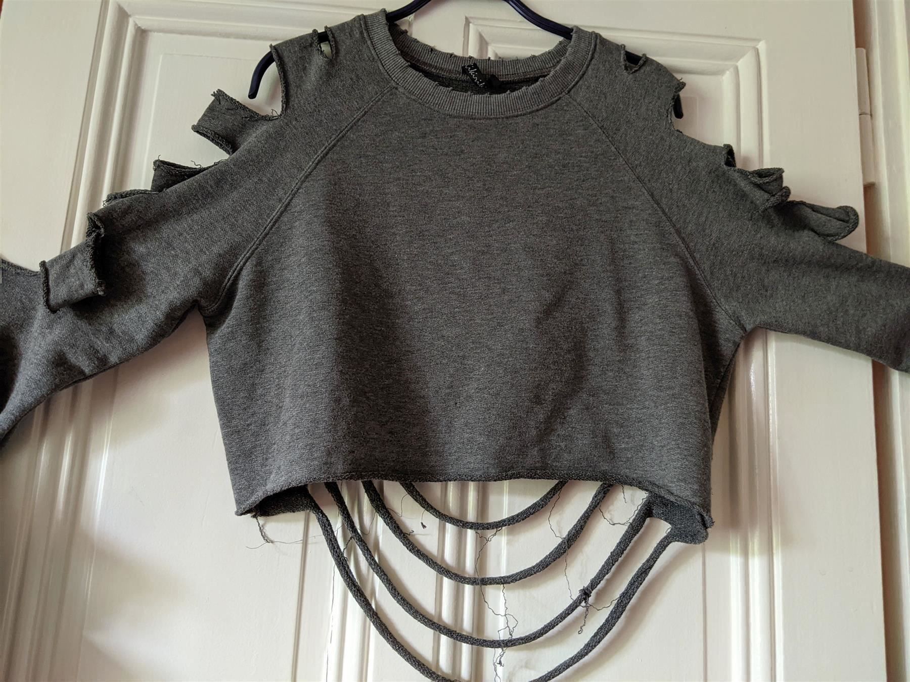 Pullover & Sweatshirts: KIKIRIKI : Pull grunge-destroy-lagenlook M – Neu (gemäss Beschreibung) aus Petit-Lancy von lilycerise 4