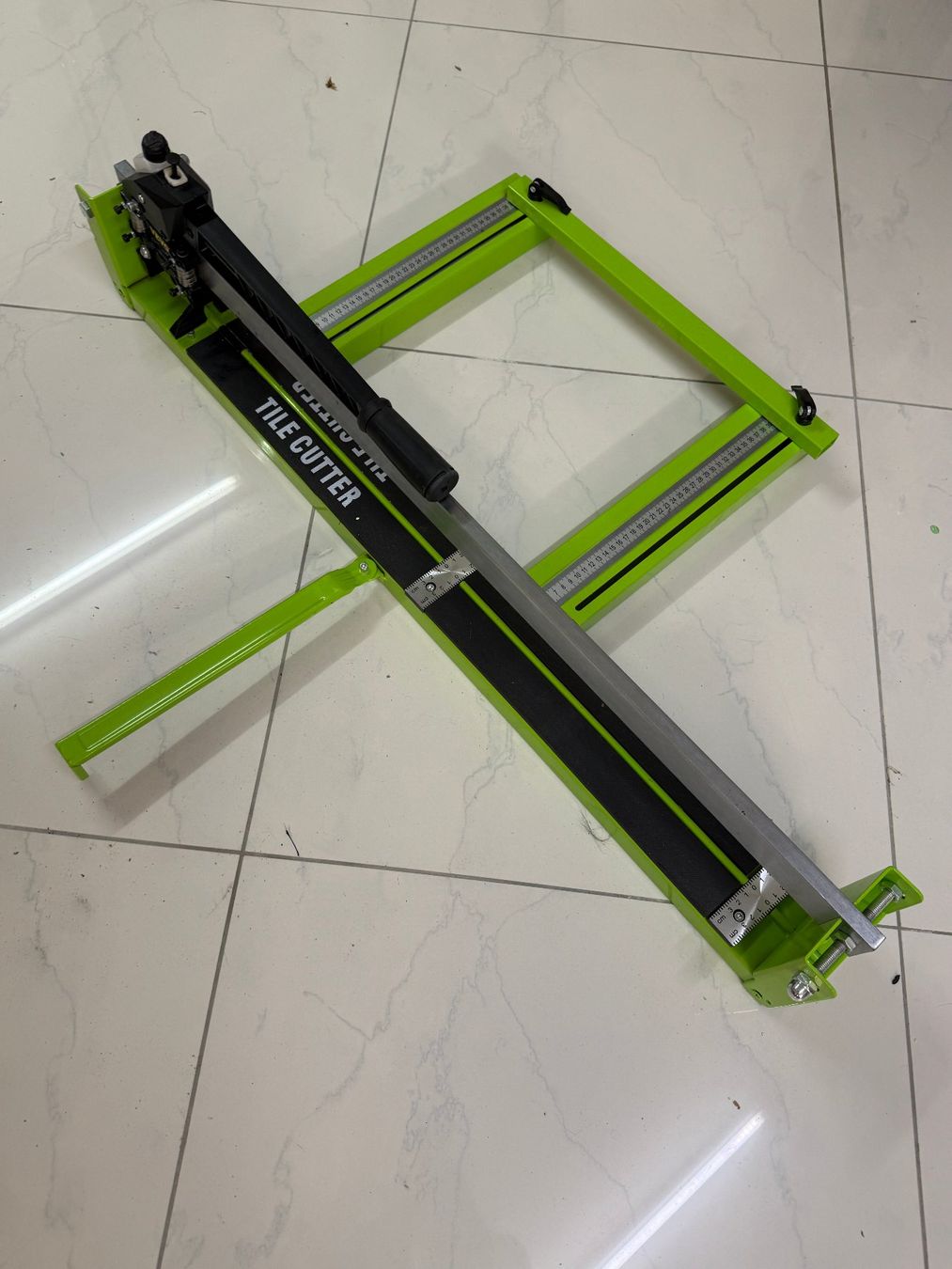 Alle Werkzeuge: Fliessenschneider – Gebraucht aus Wilen (Sarnen) von Guggi016 1