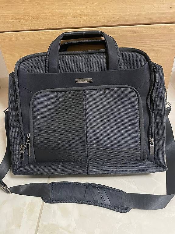 Taschen: Samsonite Laptoptasche NEU nie gebraucht! – Gebraucht aus Suhr von thomann1998