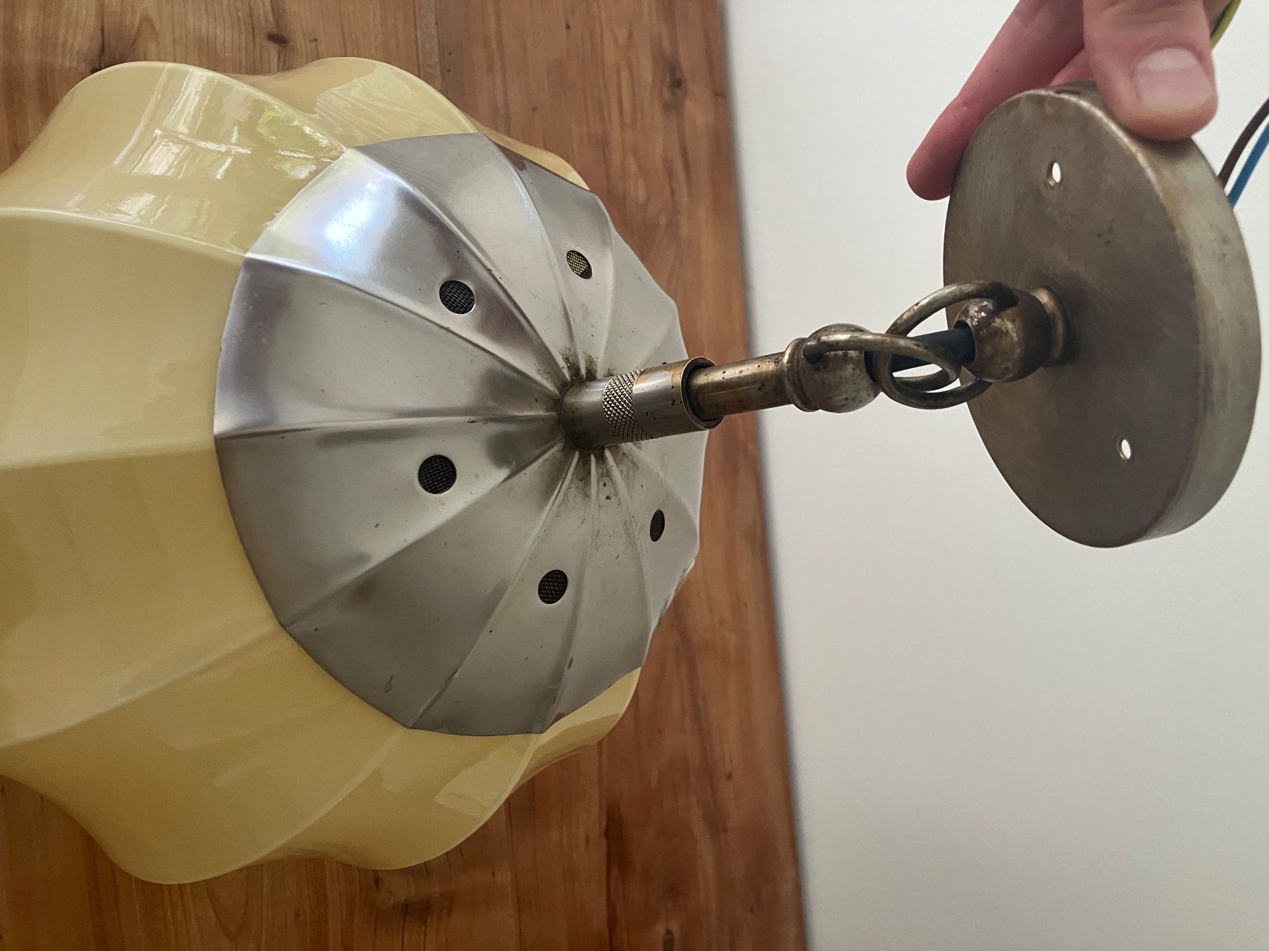 Lampade: Antike Lampe - gelb - aus Glas – Usato da Zürich venduto da 5xnd 7