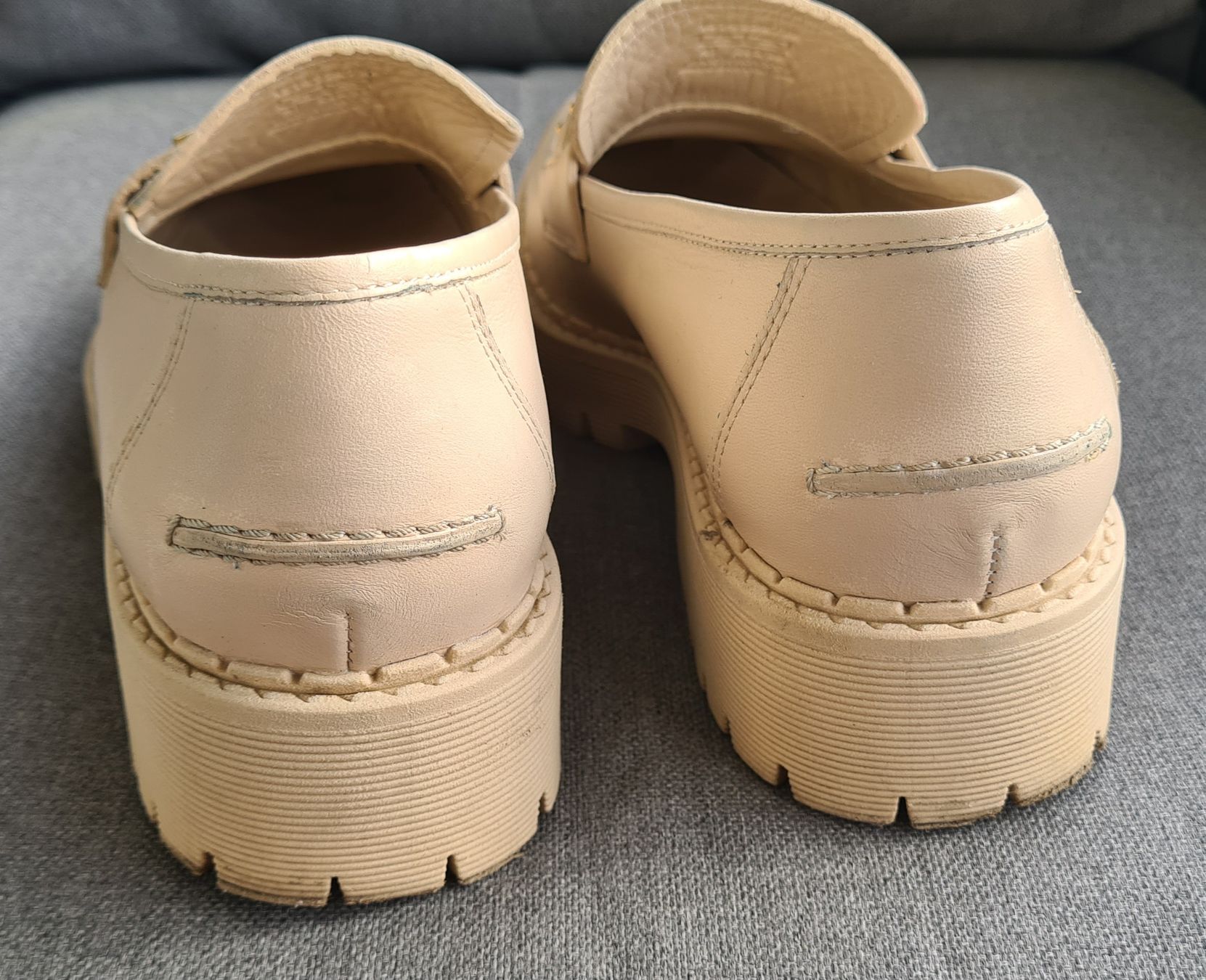 Massimo Dutti Scarpe da donna: Massimo Dutti Damen Schuhe gr 41 – Usato da Nebikon venduto da Draga25 3