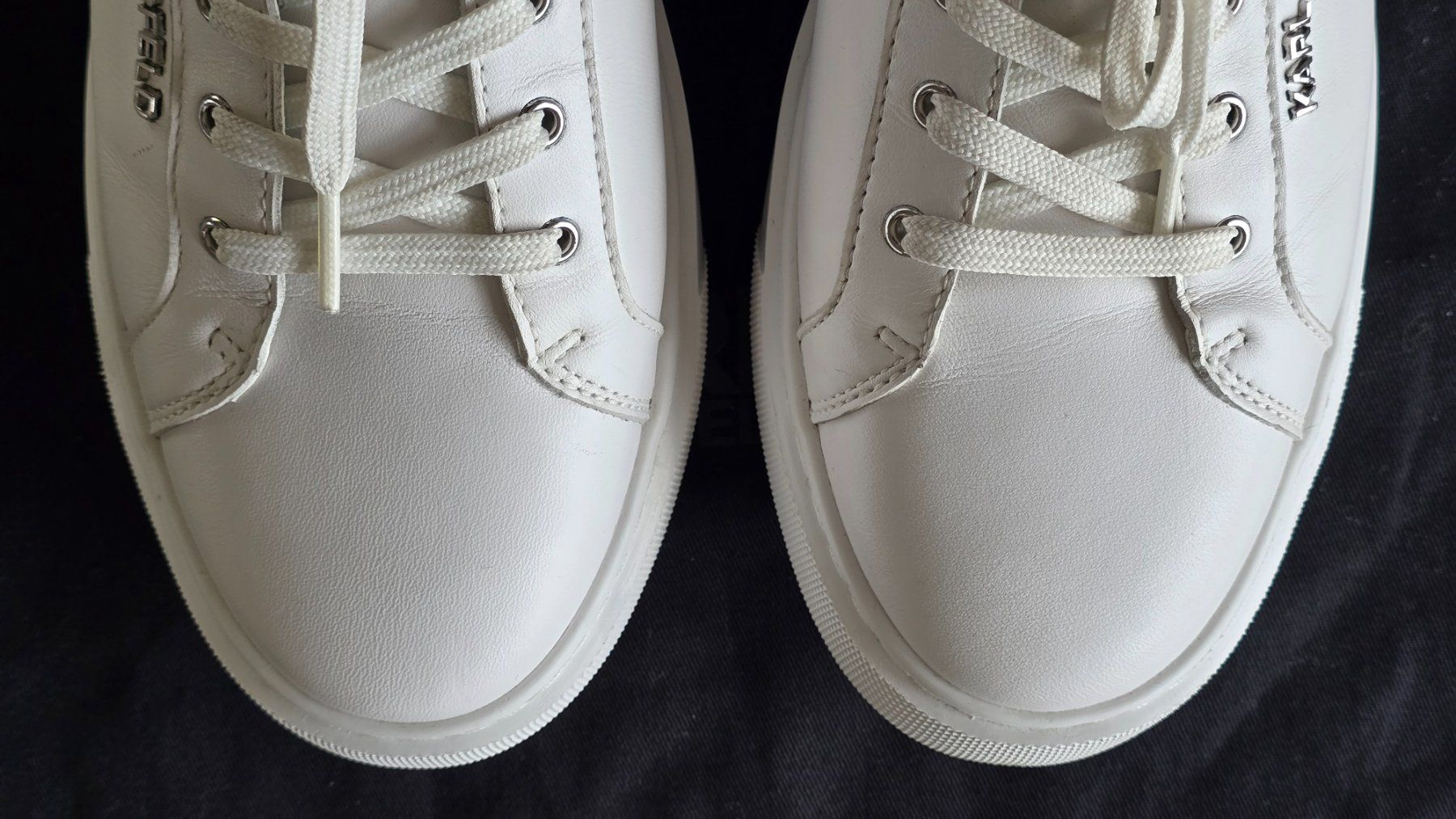 Karl Lagerfeld Scarpe da donna: Karl Lagerfeld Low-top Sneaker weiss – Usato da Uster venduto da proshka74 5