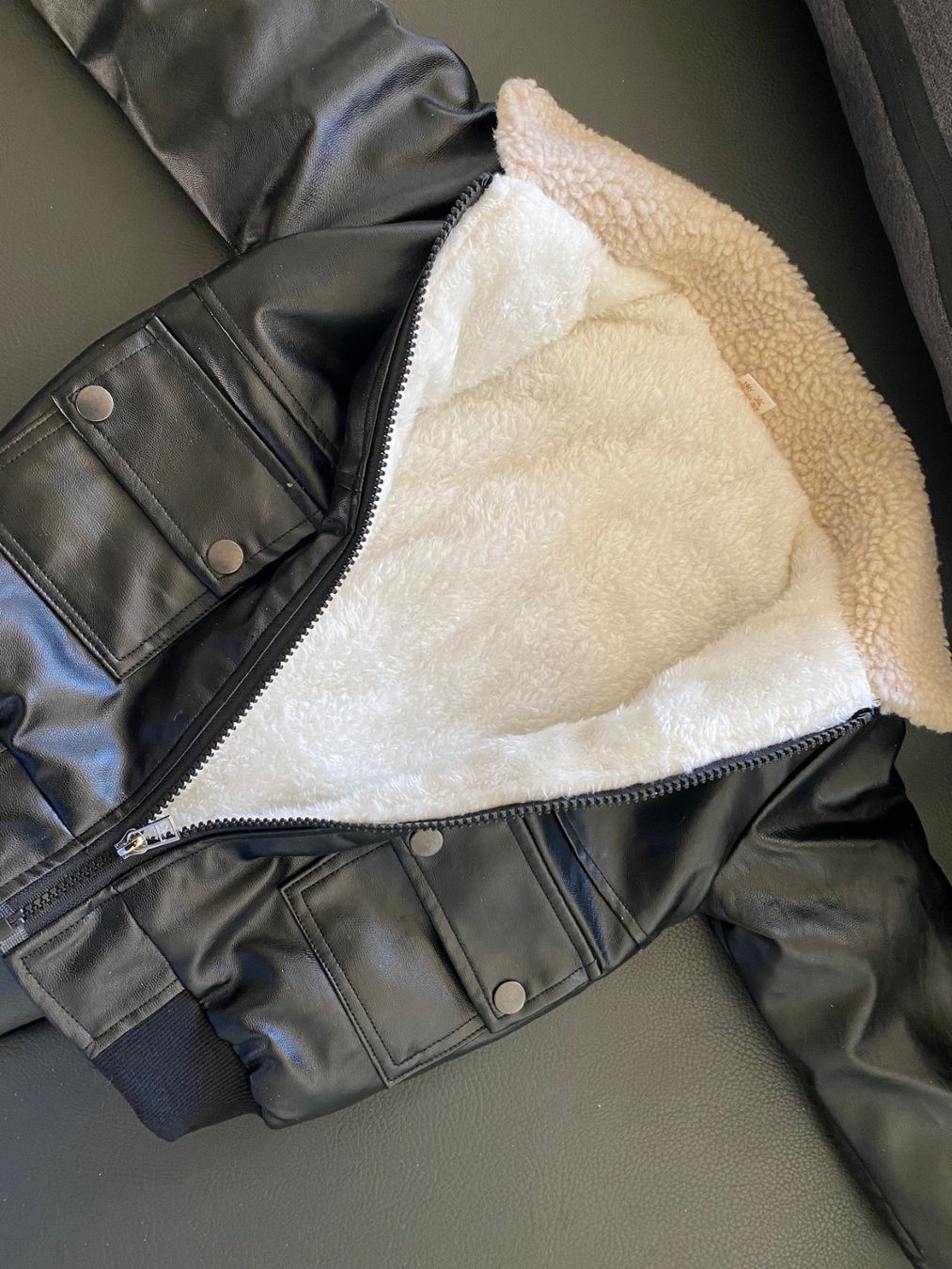Jacken & Mäntel: Boy PU coole Knabenjacke Grösse 98 – Neu und originalverpackt aus Allenwinden von Obalu 2