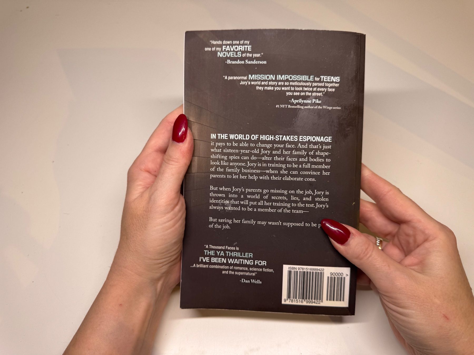 Libri: NOVEL: Janci Patterson, A Thousand Faces – Usato da Grosswangen venduto da English_books 9