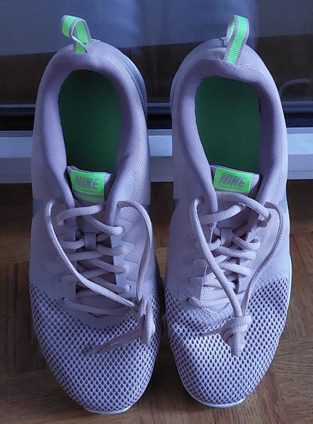 Nike Chaussures femmes: Nike-Turnschuhe – Neuf (Voir description) à Wislikofen par Ana.Gomes 4