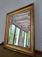 Magnifique Miroir Vintage Biseauté et Doré – 37.5 x 43 cm ✨