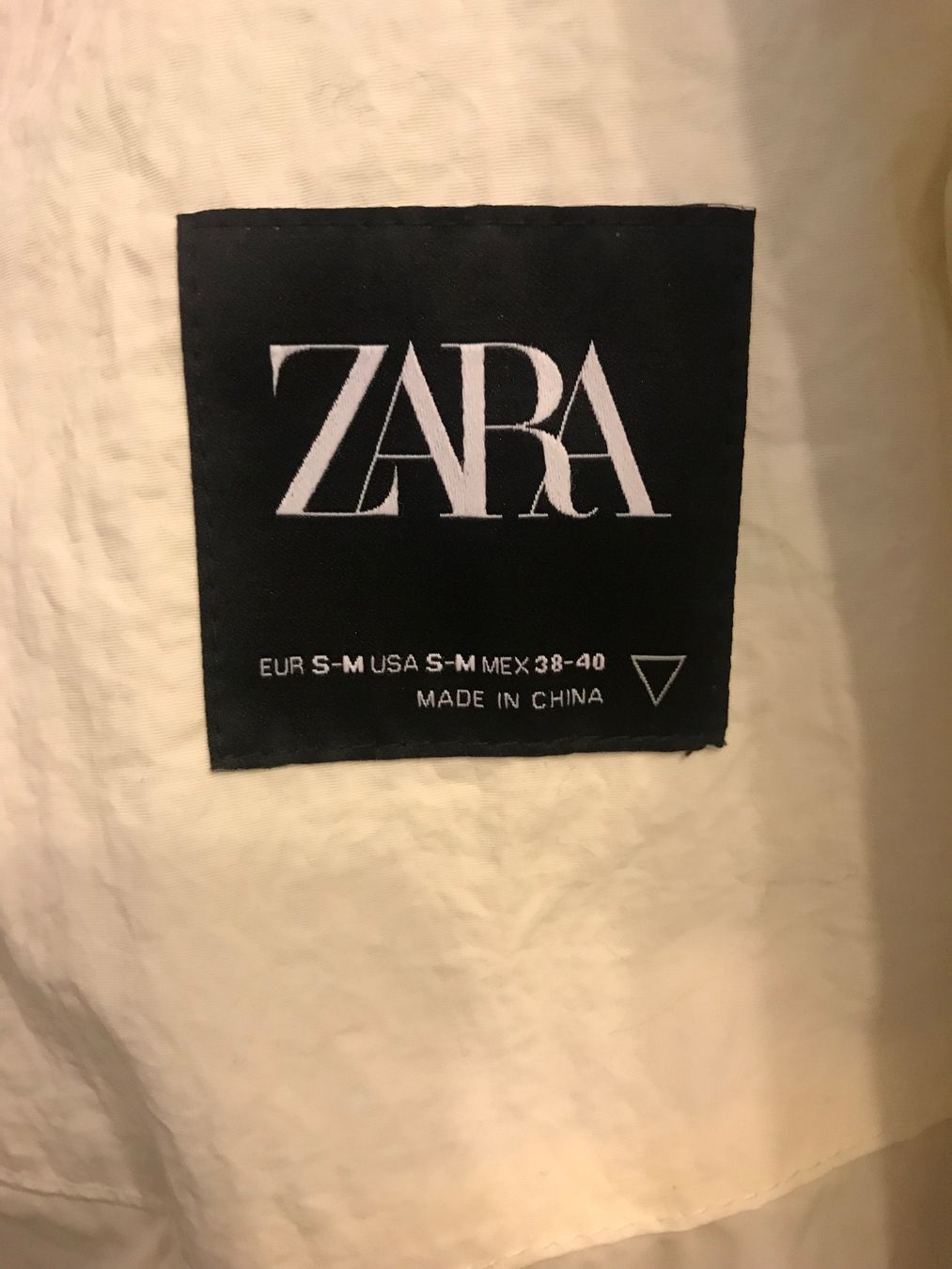 Zara Vestes: Zara Jacke Neu – Neuf avec emballage d'origine à Obfelden par cesarina10 3