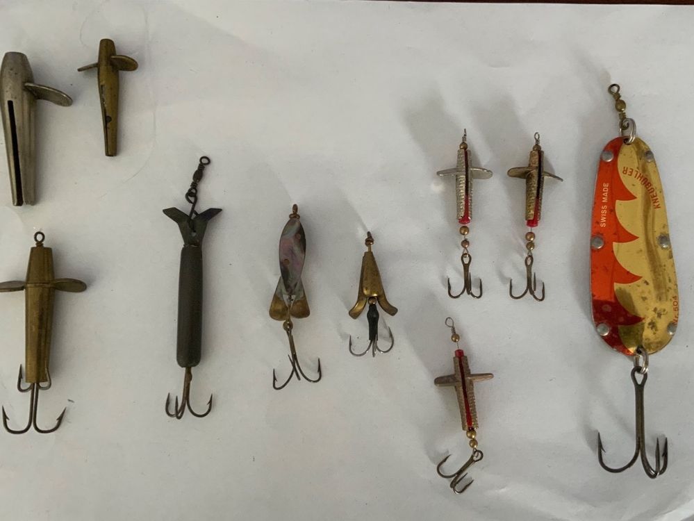 Vintage Dardevlet Fishing Lure With Box